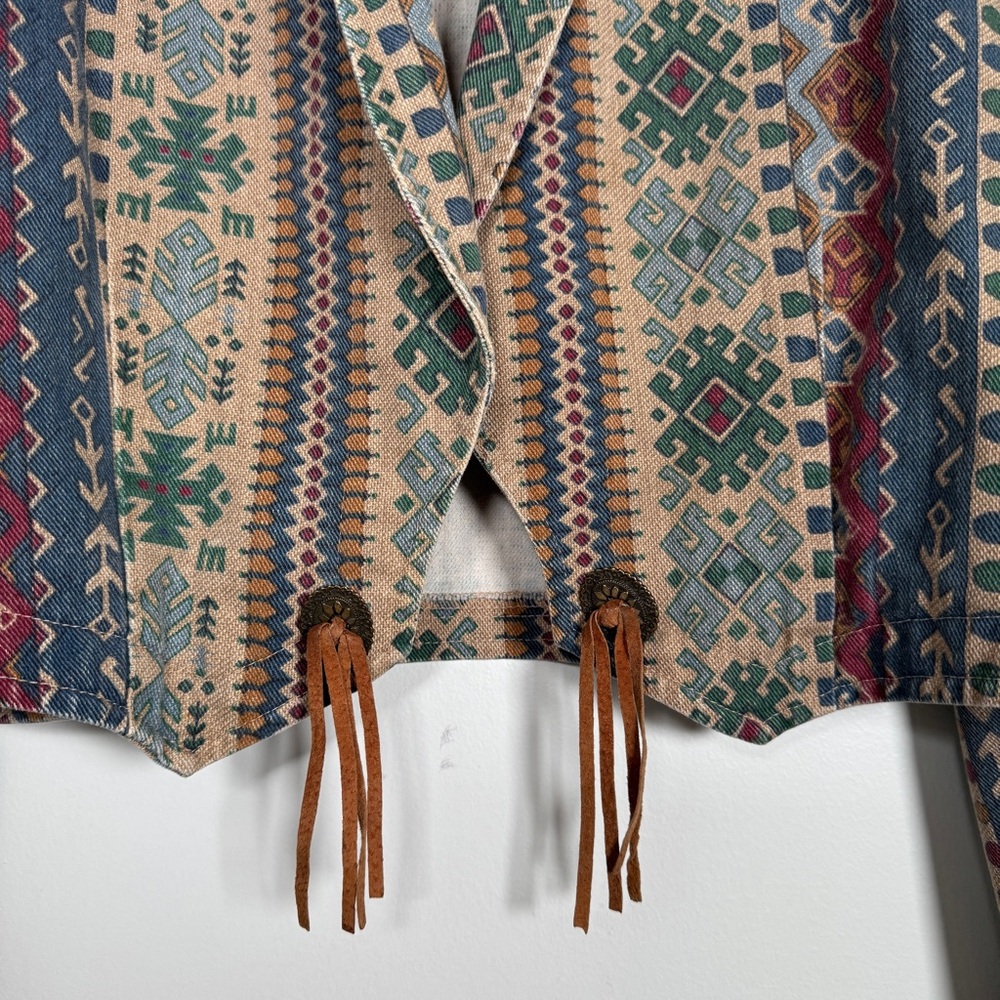 ✨ Rare Find! Vintage Western Boho Cropped Jacket ✨ - Picture 4 of 8